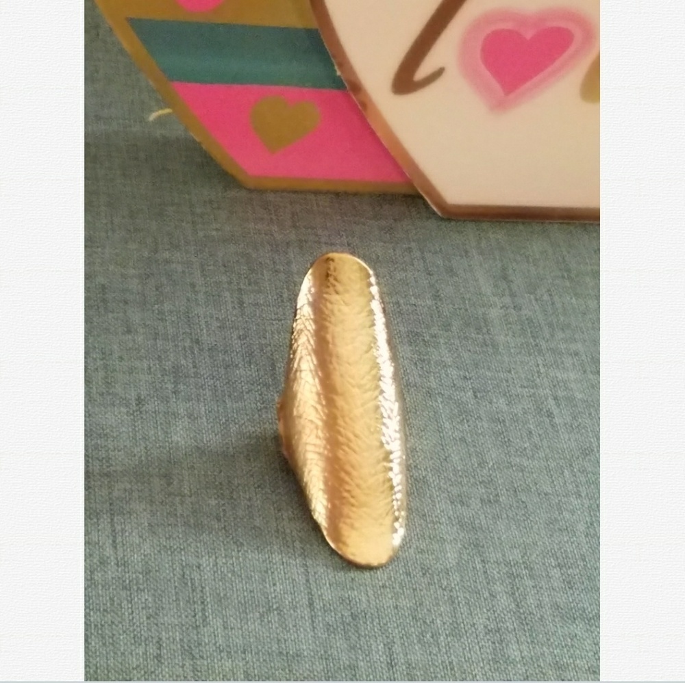 Statement Ring